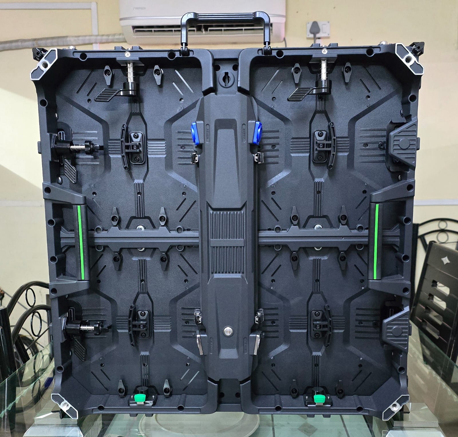 LED Cabinet Compact